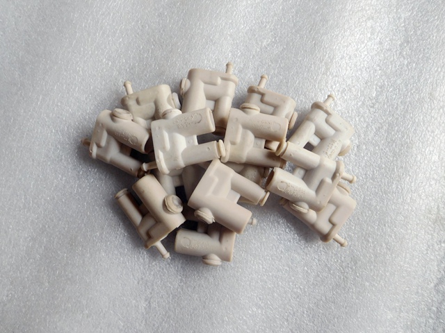 重庆康明斯NT855燃油输油管供油接头 3054260-4.jpg