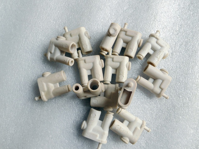 重庆康明斯NT855燃油输油管供油接头 3054260-5.jpg