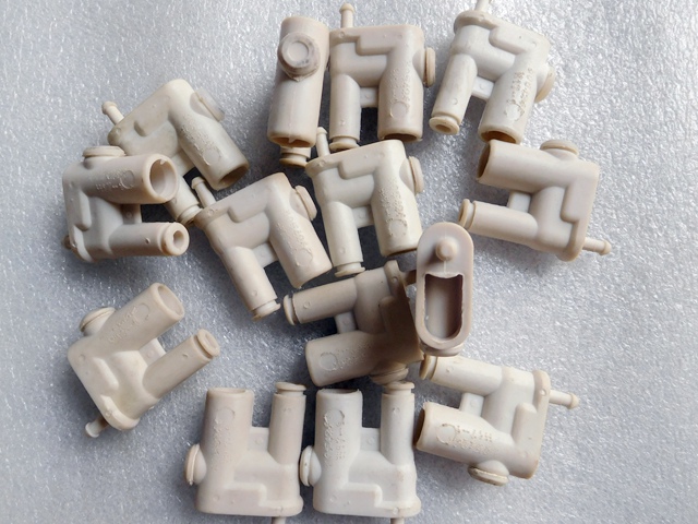 重庆康明斯NT855燃油输油管供油接头 3054260-6.jpg