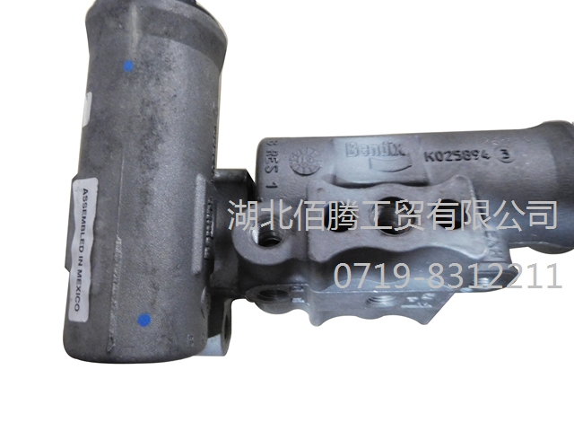 康明斯6C X15空压机压力调节器181461副本.jpg