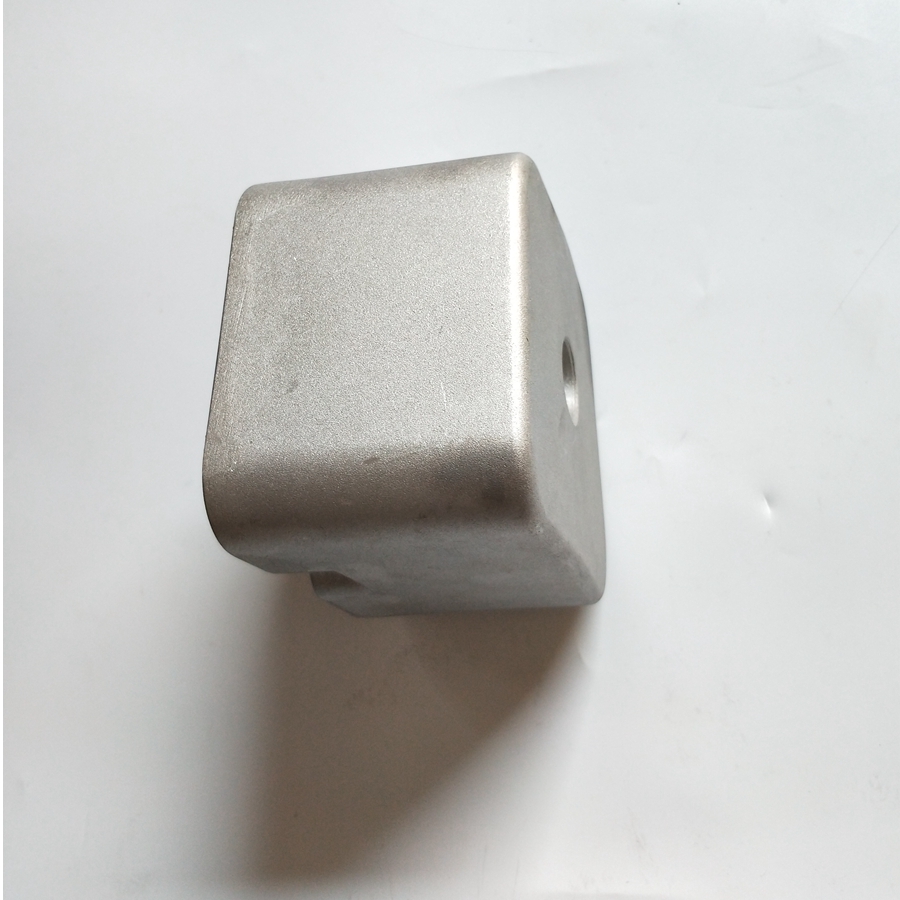 东风康明斯6BT气阀室罩盖不带加机油口 3928404.jpg