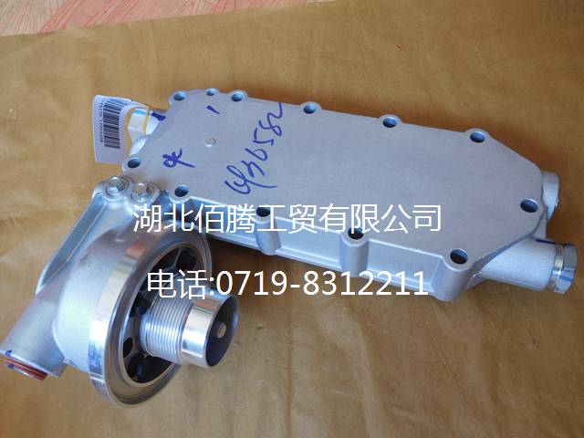 ISLE L 6C机油滤清器座总成4936396 4936582 3974326