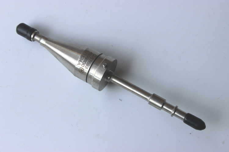 ISDE国四（欧Ⅳ）发动机尿素喷射器 4999800 (