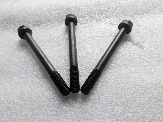 东风康明斯6BT缸盖长螺栓 3920780-2.jpg