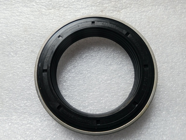 曲轴前油封4890832