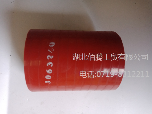 发动机配件KTA19发动机软管3063240&3026395.jpg