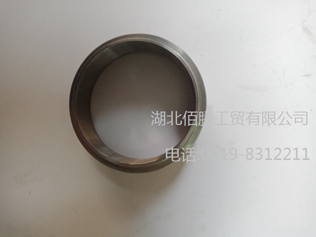 重康K19发动机配件 隔套3002211-3.jpg