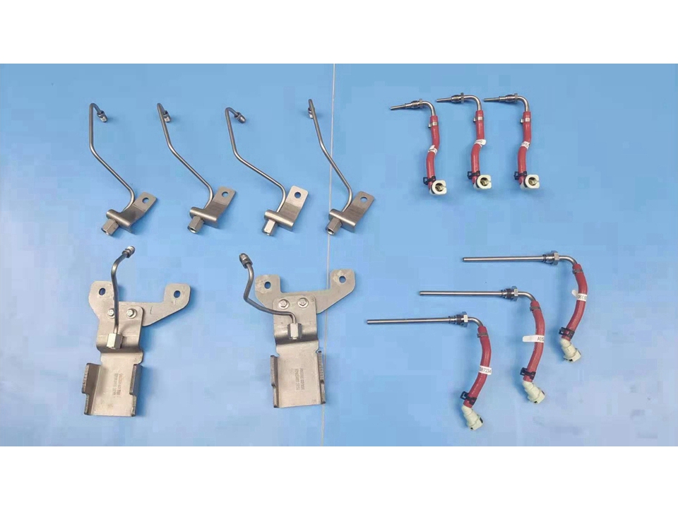 C5362382 空压机进气管