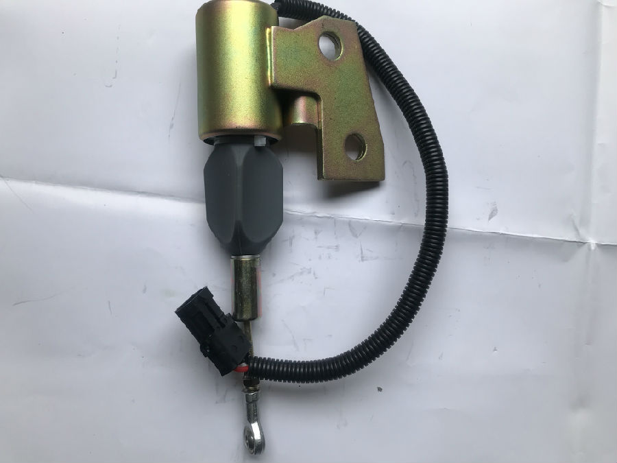 发动机熄火器 电子熄火控制器总成 熄火电磁阀3991168-6.JPG